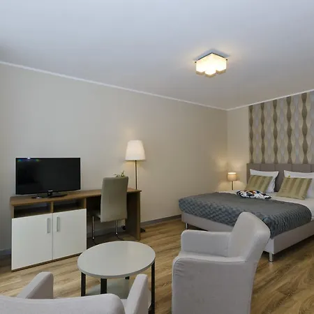 D&c Holdings 4* Wrocław