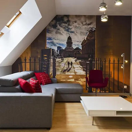 Aparthotel D&c Holdings