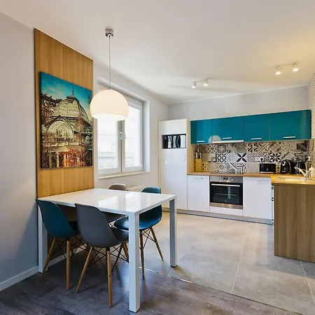 D&c Holdings Aparthotel 4*
