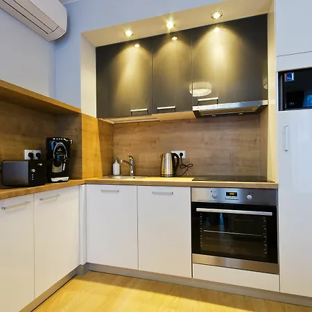 D&c Holdings 4* Wroclaw