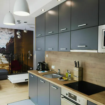 Aparthotel D&c Holdings 4*